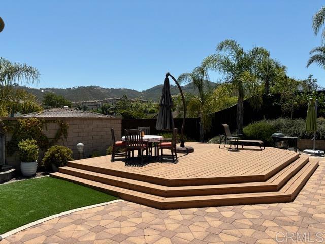 601 Carnation Court, San Marcos CA: https://media.crmls.org/mediaz/79f68b3e-bce3-400c-b563-b65bbc85ea1e.jpg