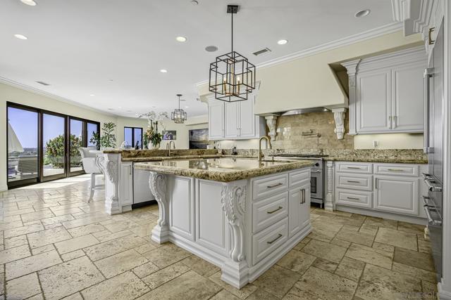 7335 El Fuerte St, Carlsbad CA: https://media.crmls.org/mediaz/79f68b56-4d77-4109-aa3f-500724f74a56.jpg