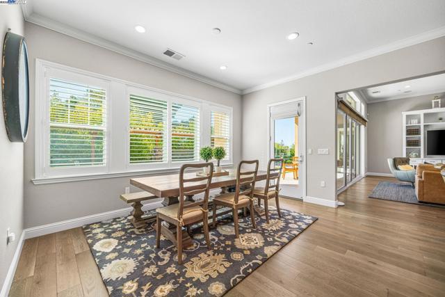 2135 Terra Bella Ct, Livermore CA: https://media.crmls.org/mediaz/79f6b504-bcf1-436b-a946-36e461502ffe.jpg