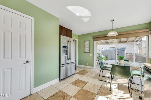 Detail Gallery Image 9 of 31 For 3362 Corning St, Thousand Oaks,  CA 91320 - 4 Beds | 2 Baths