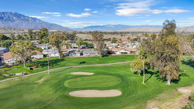 74554 Stage Line Drive, Thousand Palms CA: https://media.crmls.org/mediaz/79f71f0e-ac83-42a9-9c91-7398e9baa142.jpg