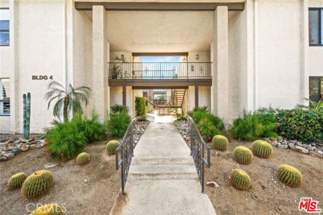 1150 East Palm Canyon Drive, 62, Palm Springs