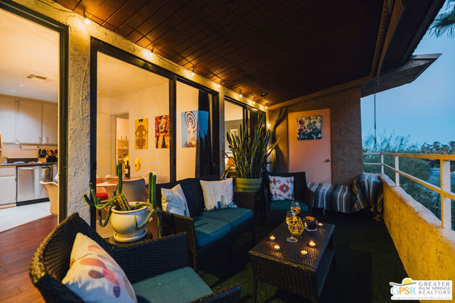 Image 16 of 25 For 467 Calle El Segundo  D24