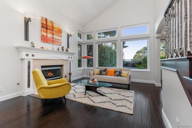 4716 Thurston Place, San Diego CA: https://media.crmls.org/mediaz/79f85c38-94ca-4197-9180-ec7630b878ff.jpg