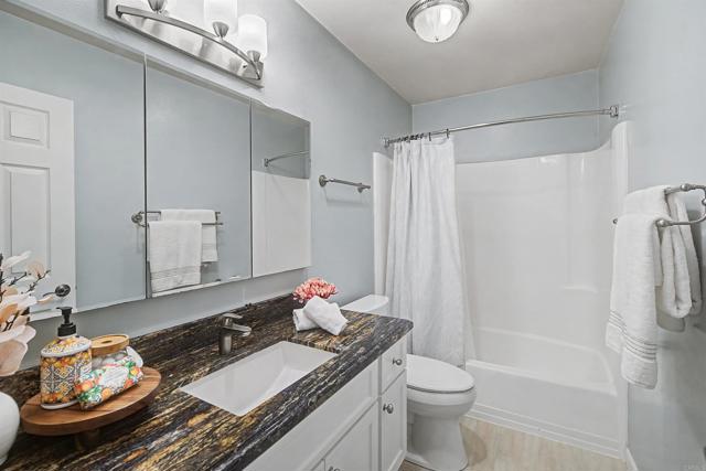 Detail Gallery Image 25 of 46 For 6410 Bell Bluff Ave, San Diego,  CA 92119 - 2 Beds | 1 Baths