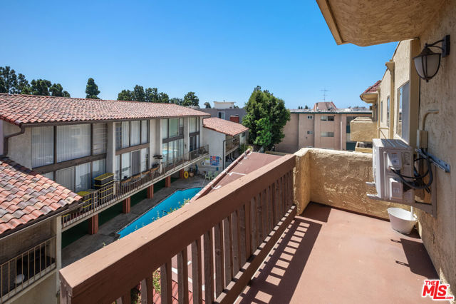 5950 Buckingham, 610 photo 27