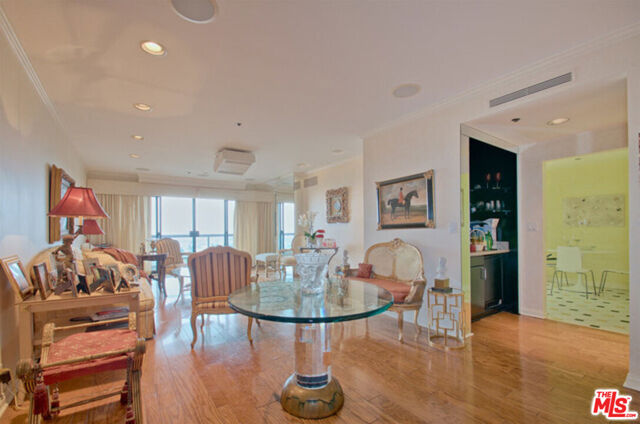 10724 Wilshire Boulevard, Los Angeles CA: https://media.crmls.org/mediaz/79fccc7a-28ef-472a-844c-aa0a9ac99e20.jpg