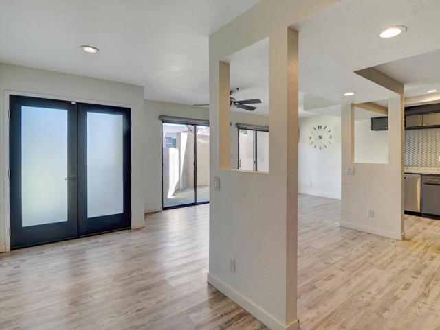 426 Village W Square, Palm Springs CA: https://media.crmls.org/mediaz/79fdd244-e564-49eb-8a45-fd71a416a892.jpg