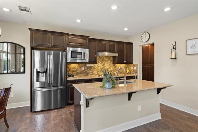 255 Stoney Creek Lane, Morgan Hill CA: https://media.crmls.org/mediaz/79fe7a67-385f-43d8-9c8d-0759c330341f.jpg