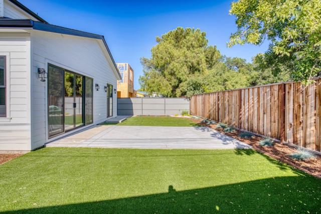 1270 W Hacienda Avenue, Campbell CA: https://media.crmls.org/mediaz/79feb543-7654-4b80-9406-e6d83fec44a7.jpg
