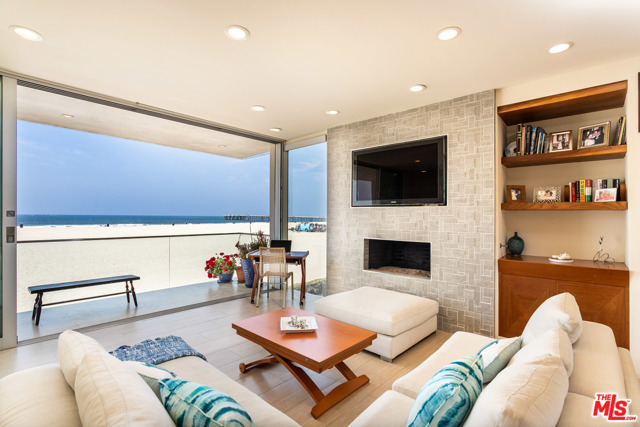 1 Driftwood Street 2 Marina del Rey, California Shelter in Luxury! If you are spending more time at home these days, this is where you want to do it... Gorgeous oceanfront condo for lease in prime Marina del Rey peninsula neighborhood. Remodeled 3 bedroom, 3 bath, single-story, contemporary dream! Extra wide ocean front balcony w/fully collapsable glass doors. Modern chefs kitchen, laundry inside unit, fireplace, secure building with elevator, 2-car garage parking, & panoramic, unobstructed ocean views!! Walk to Venice pier, pick up dinner at one of the many great restaurants nearby & dine at the best table in town- your own! Vacant now and ready for you to move in, furnished or unfurnished available. All showings pursuant to Covid-19 safety guidelines. PPE required for entry.