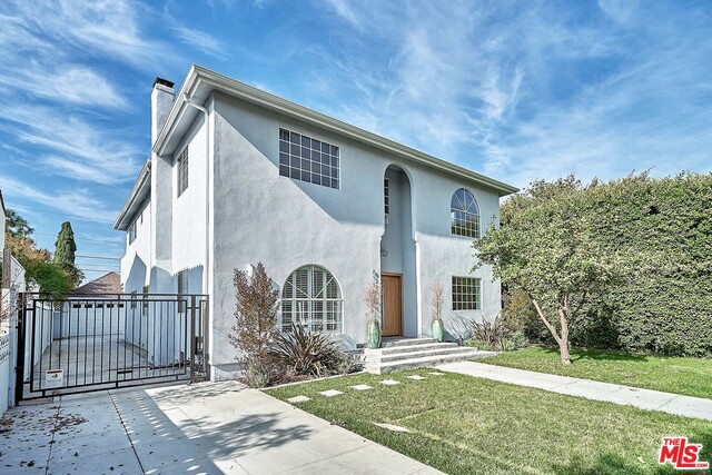 851 S Cloverdale Ave, Los Angeles, CA 90036