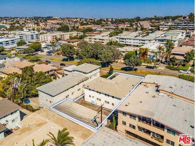 313 Calle Miramar, Redondo Beach, California 90277, ,Residential Income,Sold,Calle Miramar,21787786