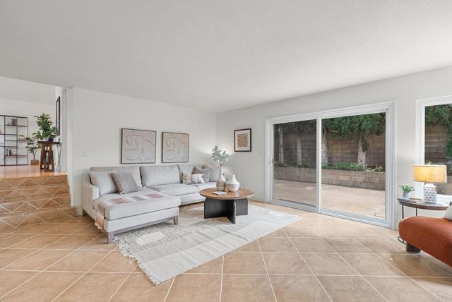 14592 Oak Avenue, Irvine CA: https://media.crmls.org/mediaz/7a00022c-5806-4b79-b7eb-7ad73c387732.jpg