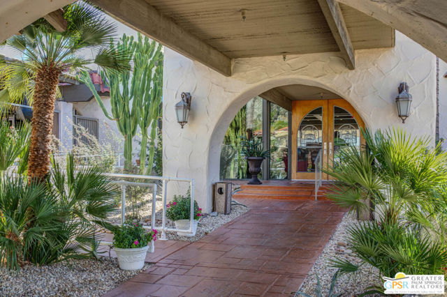 64285 Spyglass Avenue, Desert Hot Springs CA: https://media.crmls.org/mediaz/7a017647-140e-4289-adc6-f88d8927bd3a.jpg