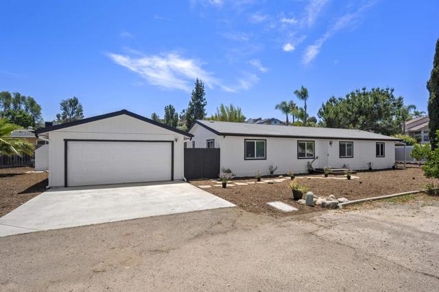 Detail Gallery Image 1 of 1 For 8620 Atlas View Dr, Santee,  CA 92071 - 3 Beds | 2 Baths