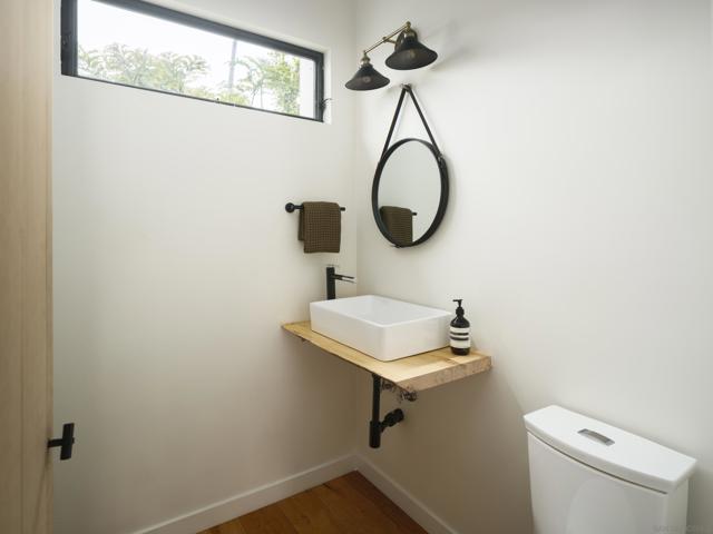 3718 Mississippi St, San Diego CA: https://media.crmls.org/mediaz/7a01d478-dd8b-419f-a6c0-b14216eab7e6.jpg