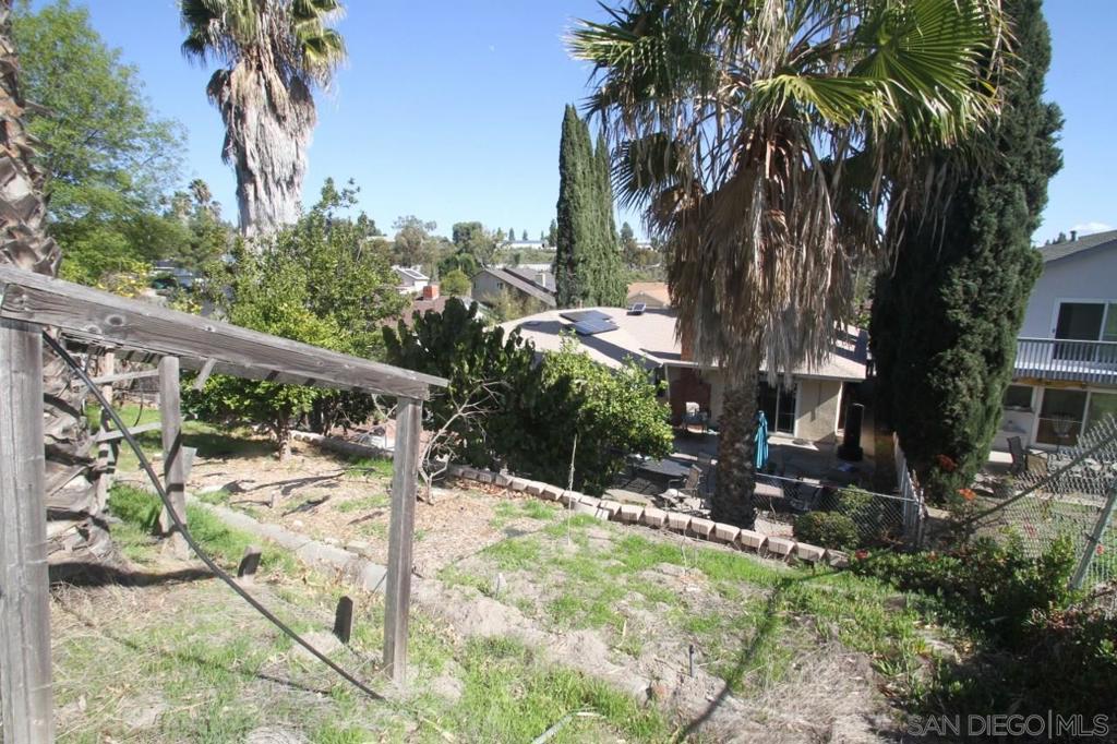 15170 Andorra Way - photo 17