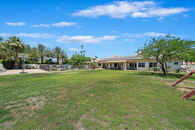 78925 Starlight Lane, Bermuda Dunes CA: https://media.crmls.org/mediaz/7a05d8e1-601e-4771-839f-725f2d9a929b.jpg
