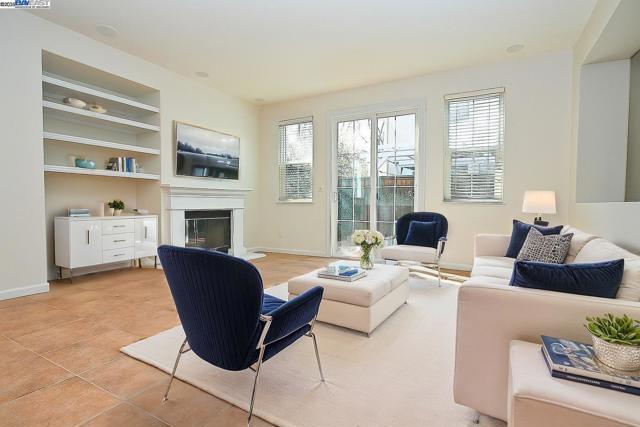 4189 Tessa Pl, Pleasanton CA: https://media.crmls.org/mediaz/7a060414-3f75-4f3f-990c-f857d91b2dd7.jpg