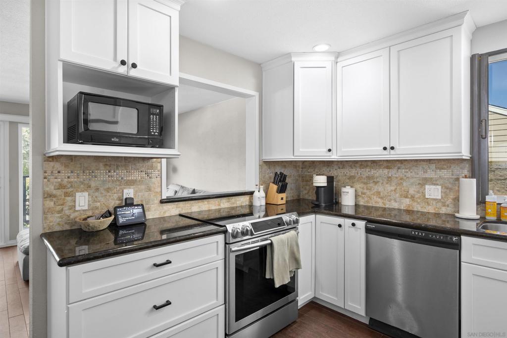 3745 Riviera Dr - photo 15
