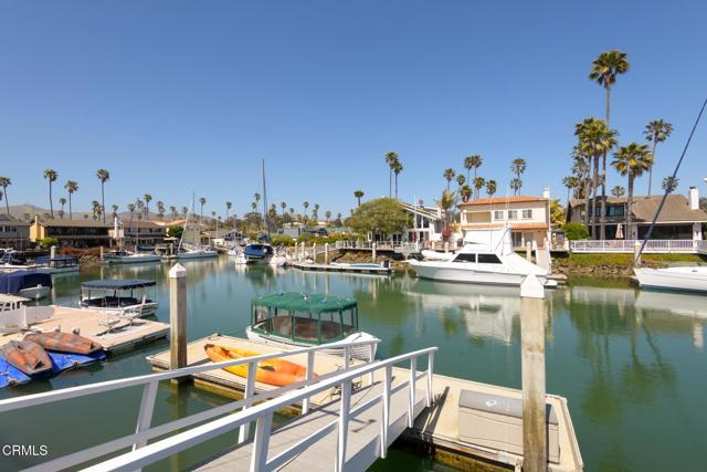 Detail Gallery Image 15 of 38 For 2666 Bayshore Ave, Ventura,  CA 93001 - 5 Beds | 3 Baths