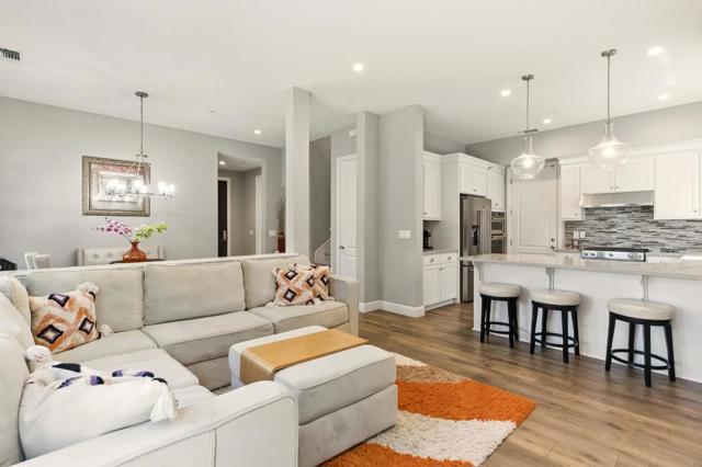124 Barias Place, Pleasanton CA: https://media.crmls.org/mediaz/7a07bec4-104d-4a33-85d7-8095d66b9789.jpg