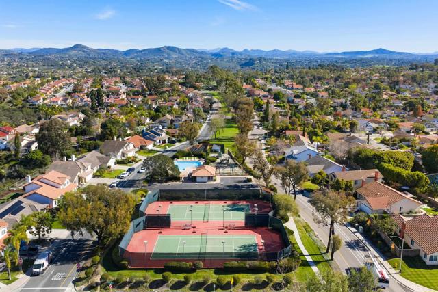 Detail Gallery Image 27 of 28 For 2072 Wandering Rd, Encinitas,  CA 92024 - 4 Beds | 2/1 Baths