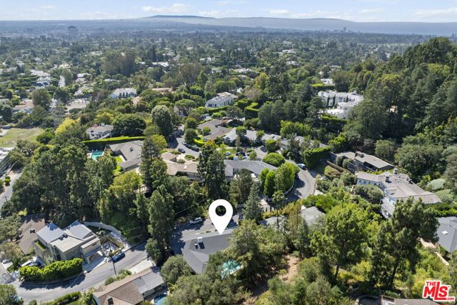 Drew Fenton | 654 Elkins Road Los Angeles CA | MLS: 7411480
