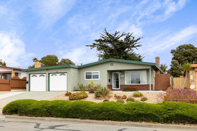 3248 Fitzgerald Circle, Marina CA: https://media.crmls.org/mediaz/7a0a9e30-6b1b-4361-b325-7692a20d99b2.jpg