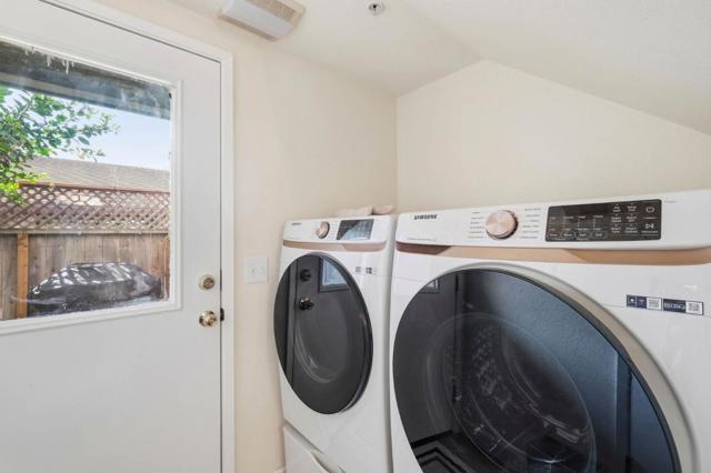 Image 22 of 26 For 110 Library Lane