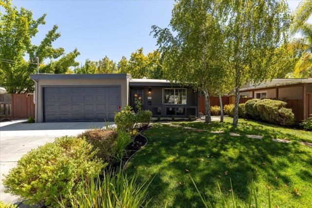 1789 Elsie Avenue, Mountain View CA: https://media.crmls.org/mediaz/7a0b68a4-c13a-4906-8d99-d77e57bfd466.jpg