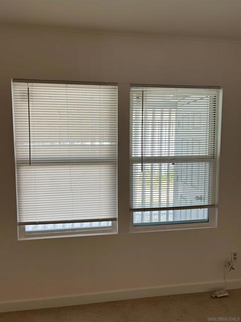 7041 Stanford Avenue, La Mesa CA: https://media.crmls.org/mediaz/7a0bfad8-1f32-4903-a55e-0c738bee8743.jpg