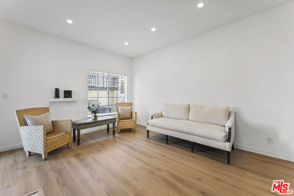 MLS #25494405 image #7