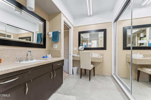 796 S Saticoy Avenue, Ventura CA: https://media.crmls.org/mediaz/7a0d0d5b-95b7-4bc4-b824-fe8bad58e0ef.jpg