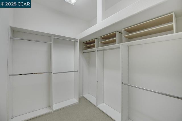 2916 Saklan Indian Dr, Walnut Creek CA: https://media.crmls.org/mediaz/7a0fa553-d143-48e8-b395-0afd9aee383b.jpg