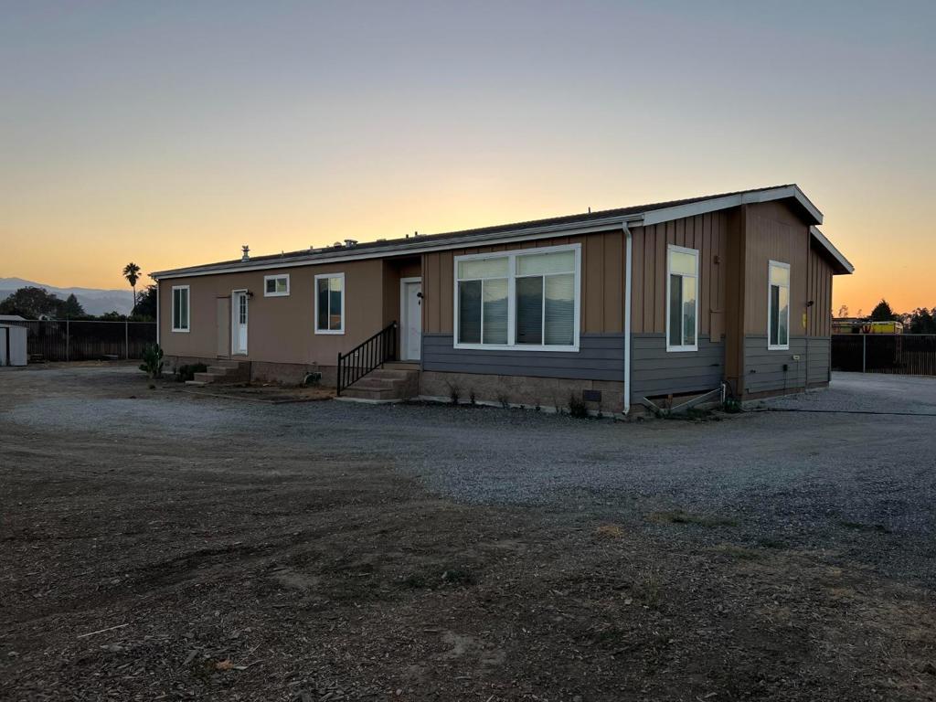 25 Kalana Avenue
