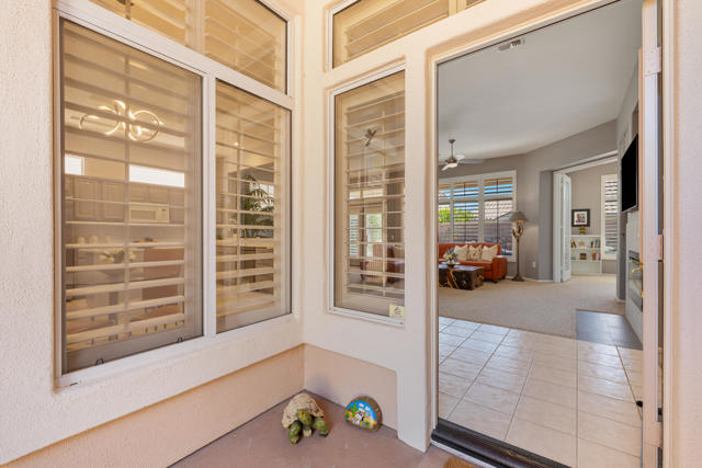 37396 Pineknoll Avenue, Palm Desert CA: https://media.crmls.org/mediaz/7a115cb7-93dc-46f9-b5c8-a9a52f59df3d.jpg