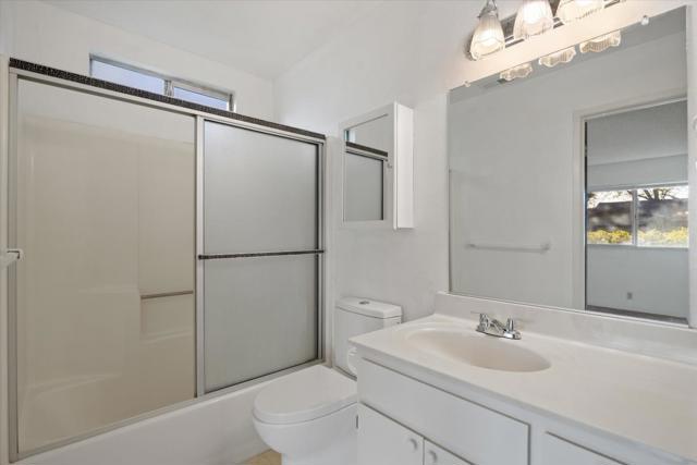 976 Jenooke Lane, Chico CA: https://media.crmls.org/mediaz/7a117ece-5329-4755-899c-9c1956f834ee.jpg