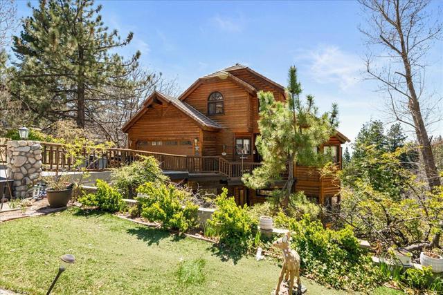 30097 Enchanted Way, Running Springs CA: https://media.crmls.org/mediaz/7a118508-724c-43cf-95ab-69df43e95f91.jpg