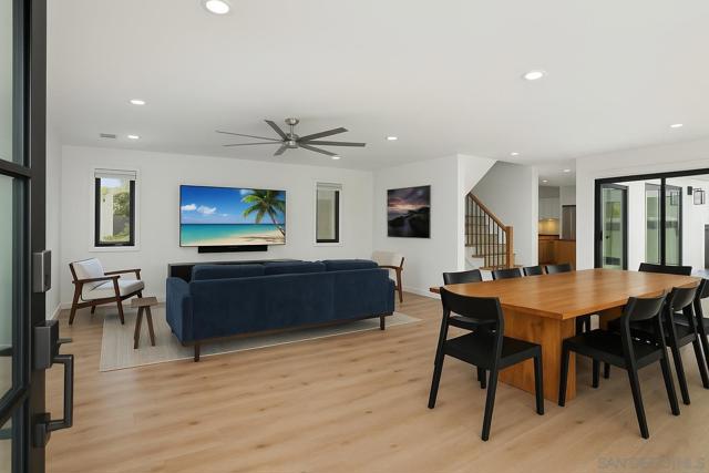 5301 Los Robles Dr, Carlsbad CA: https://media.crmls.org/mediaz/7a120320-31cb-4738-9459-e7dab12c99ad.jpg