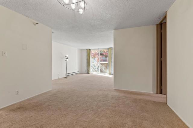 8239 Shelter Creek Lane, San Bruno CA: https://media.crmls.org/mediaz/7a122a72-7e1f-4254-979e-f118d5543bfb.jpg