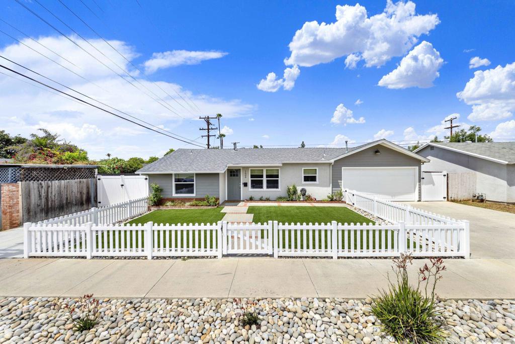 1608 N Mollison