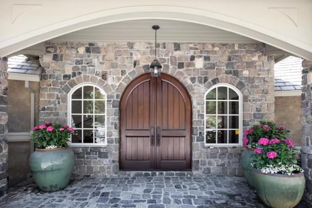 12950 Alta Tierra Road, Los Altos Hills CA: https://media.crmls.org/mediaz/7a15592d-c9a8-4048-aac5-a682c9be256e.jpg