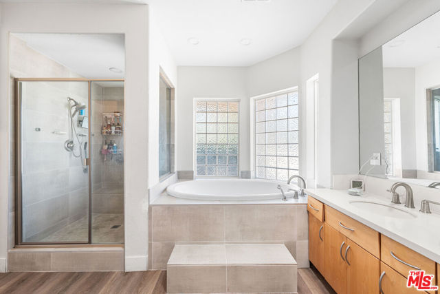 42094 W 21st Street, Lancaster CA: https://media.crmls.org/mediaz/7a160cf9-5f27-49fc-9327-7119365ffc24.jpg