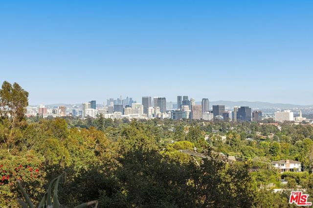 1799 Correa Way, Los Angeles, California 90049, 8 Bedrooms Bedrooms, ,7 BathroomsBathrooms,Single Family Residence,For Sale,Correa,24430159