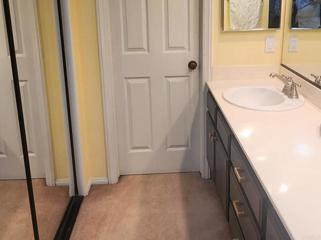 Detail Gallery Image 26 of 30 For 4531 Chateau Deivw, San Diego,  CA 92117 - 2 Beds | 2 Baths