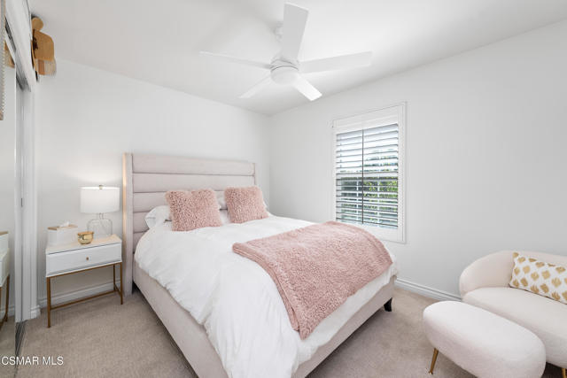 976 Blackbourne, Oak Park CA: https://media.crmls.org/mediaz/7a172698-8db0-4fea-bd7f-8c0e3427a073.jpg