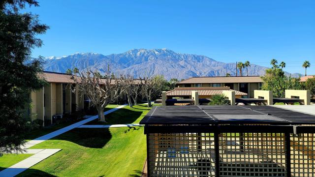 31200 Landau Boulevard, Cathedral City CA: https://media.crmls.org/mediaz/7a17c187-2454-4715-b0e0-d345674ac1d5.jpg