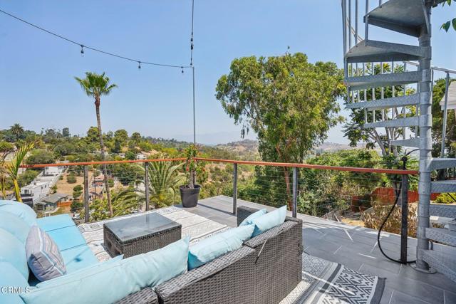 4255 Raynol Street, Los Angeles CA: https://media.crmls.org/mediaz/7a185f53-f4d7-4344-ad4a-9b3d279cf3ab.jpg